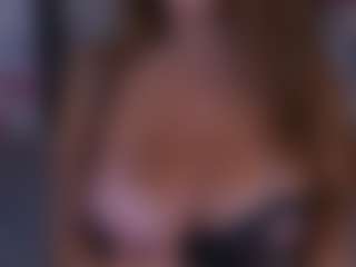 Live cam show with BeccaDelux - Granny Big Ass on CamwithHer