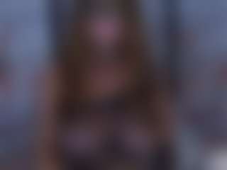 Live cam show with BeccaDelux - Granny Squirt on realtime-chat
