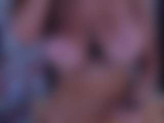 BeccaDelux's Live Sex Cam Show
