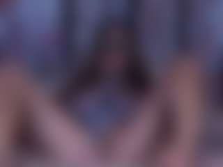 BeccaDelux MILF webcam performer live streaming