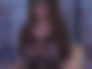 Live cam show with BeccaDelux - Granny Big Ass on thefappeningchat.com