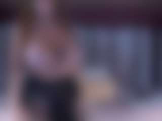 BeccaDelux's Live Sex Cam Show