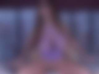 BeccaDelux's Live Sex Cam Show
