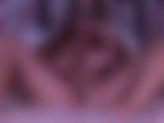 BeccaDelux's Live Sex Cam Show