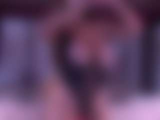 BeccaDelux's Live Sex Cam Show