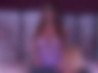 Live cam show with BeccaDelux - Spank MILF on AdultVida.com
