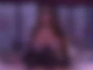 BeccaDelux's Live Sex Cam Show