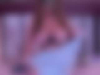 Live cam show with BeccaDelux - Joi on Camsoda