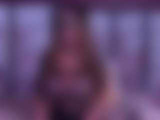 Live cam show with BeccaDelux - Middle Aged on CamwithHer