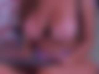 BeccaDelux's Live Sex Cam Show