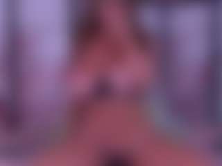 Live cam show with BeccaDelux - BBW Squirt on Chatstar