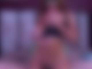 BeccaDelux's Live Sex Cam Show
