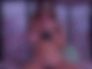 BeccaDelux's Live Sex Cam Show