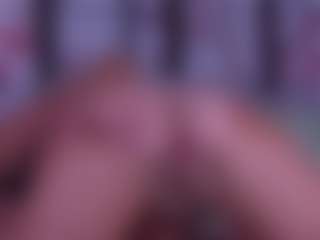 BeccaDelux's Live Sex Cam Show