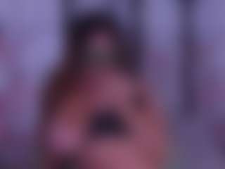 BeccaDelux's Live Sex Cam Show