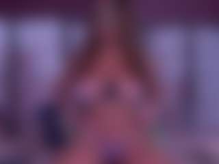 Live cam show with BeccaDelux - Fetish MILF on liverealitysex.com