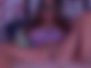 BeccaDelux's Live Sex Cam Show