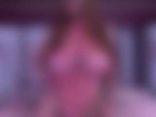 Live cam show with BeccaDelux - BBW on Streamer API