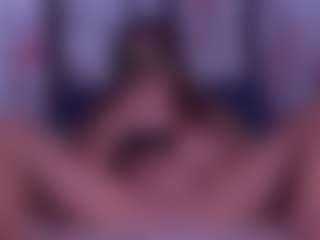 Live cam show with BeccaDelux - Deepthroat on xfollow cams