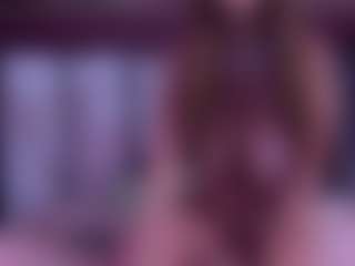 Live cam show with BeccaDelux - Spank on xDating
