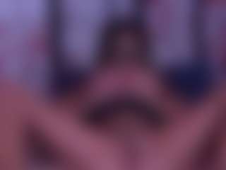 Live cam show with BeccaDelux - Strip MILF on galaxygirlnitro.com