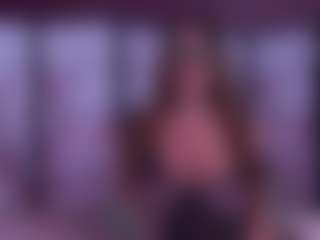 Live cam show with BeccaDelux - Granny on alttransgirls