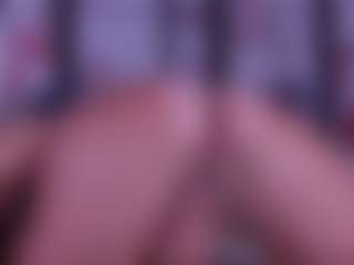Live cam show with BeccaDelux - Lovense Brown Hair on Pornisteam.com