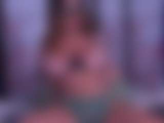 Live cam show with BeccaDelux - Hairy Pussy Brown Hair on livesuperchat.net