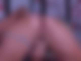 BeccaDelux's Live Sex Cam Show