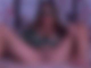 BeccaDelux's Live Sex Cam Show