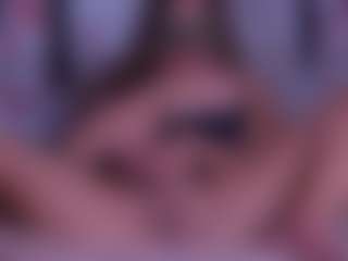 BeccaDelux's Live Sex Cam Show