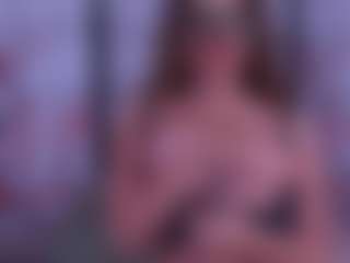 BeccaDelux's Live Sex Cam Show