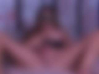 BeccaDelux's Live Sex Cam Show