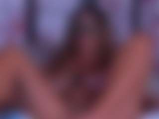 BeccaDelux's Live Sex Cam Show