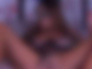 BeccaDelux's Live Sex Cam Show