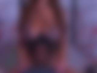 BeccaDelux's Live Sex Cam Show