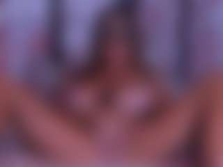 BeccaDelux's Live Sex Cam Show