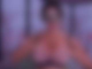 BeccaDelux's Live Sex Cam Show