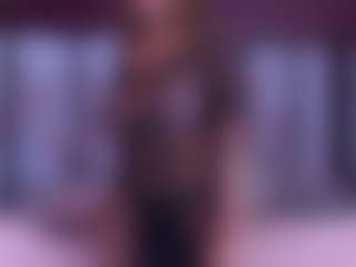 BeccaDelux's Live Sex Cam Show