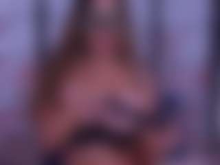 BeccaDelux's Live Sex Cam Show