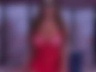 Live cam show with BeccaDelux - Granny MILF on Hubzter Live