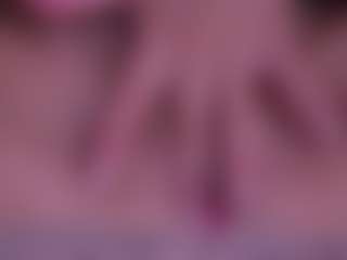 BeccaDelux's Live Sex Cam Show