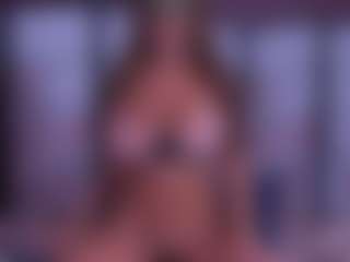 Live cam show with BeccaDelux - Mature MILF on xxxlivecams.org