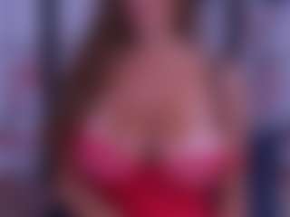 Live cam show with BeccaDelux - Spank on Free Soda