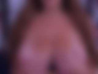 BeccaDelux's Live Sex Cam Show