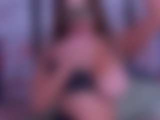 BeccaDelux's Live Sex Cam Show