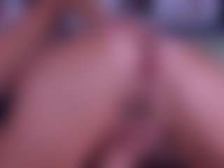 BeccaDelux's Live Sex Cam Show