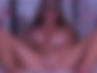 BeccaDelux's Live Sex Cam Show