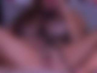 BeccaDelux's Live Sex Cam Show