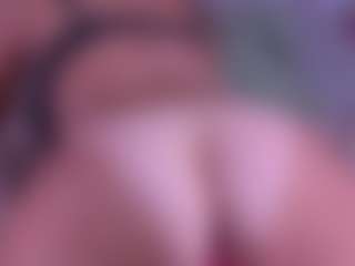 BeccaDelux's Live Sex Cam Show